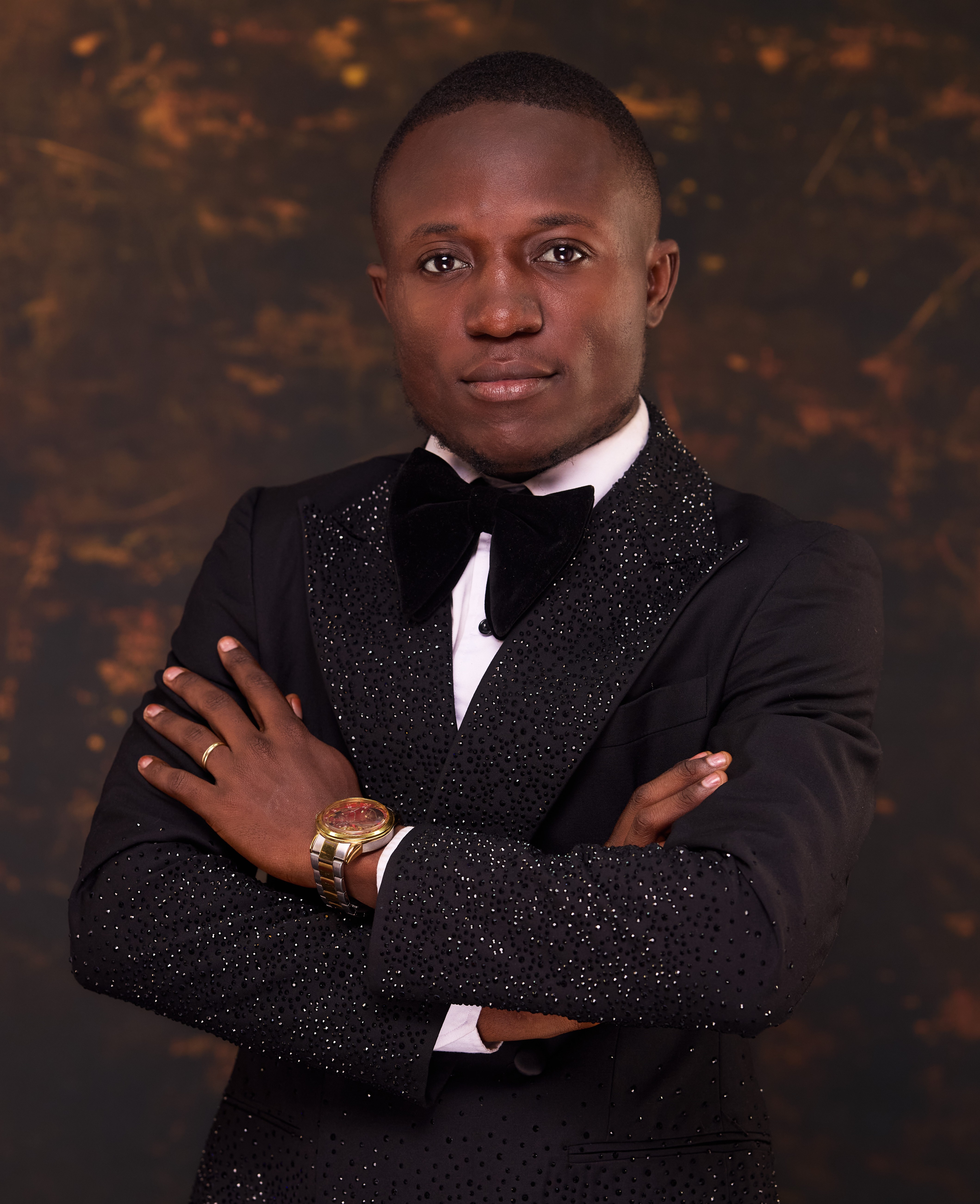 Gédéon Nzuiki (Bright man)